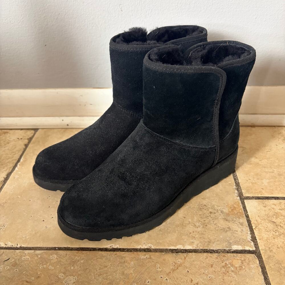 NEW UGG Women’s Size 8 M Kristin UGG Classic Boots Black 1125910 Wool